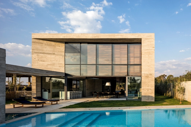 Casa Braga / Gustavo Penna Arquiteto e Associados - Casas, Aido, Fachada, Porta, Cadeira