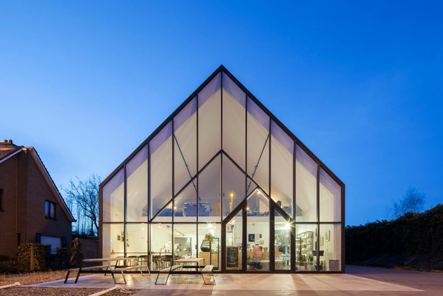 Tienda de muebles Drongen / WE-S architecten - Tienda
