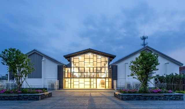 于城小镇客厅 / 上海交通大学城镇空间文化与科学研究中心 - 文化中心