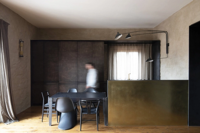 Verona Penthouse / Bricolo Falsarella - Interior Photography, Penthouse, Kitchen, Door, Chair