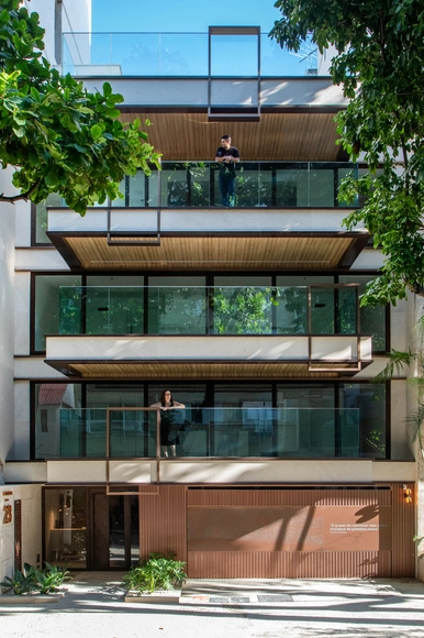 Edifício Redentor /  Cité Arquitetura - Apartamentos, Fachada, Escada