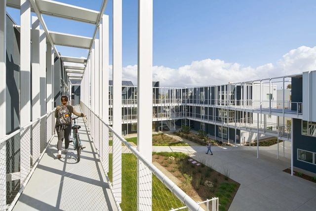 加州大学圣华金村 / SOM + LOHA + KDA + KieranTimberlake - 宿舍