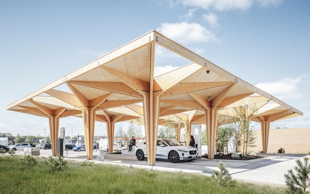 Estación de carga ultra rápida para vehículos eléctricos / Cobe - Transporte