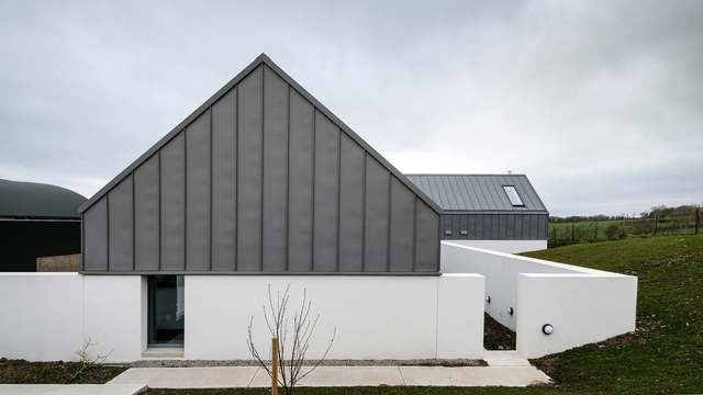 Casa Lessans / McGonigle McGrath - Casas