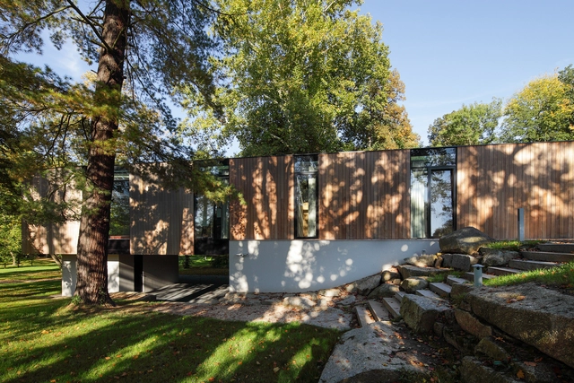Casa en el parque / EA Architekti - Casas