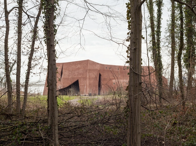 Muttenz Water Purification Plant / Oppenheim Architecture + Design - Industrial Architecture