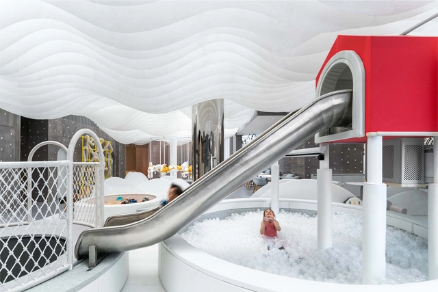 Lolly-Laputan Educational Restaurant / Wutopia Lab - Interior Design