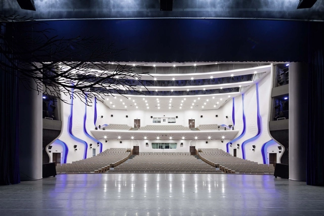 Weichang Building Functional Renovation of Shanghai University / TJAD - Renovation