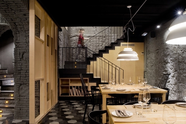 Saboc / Ventura Estudio + Adam Bresnick - Restaurant, Fijación Vigas, Mesas, Iluminación, Sillas