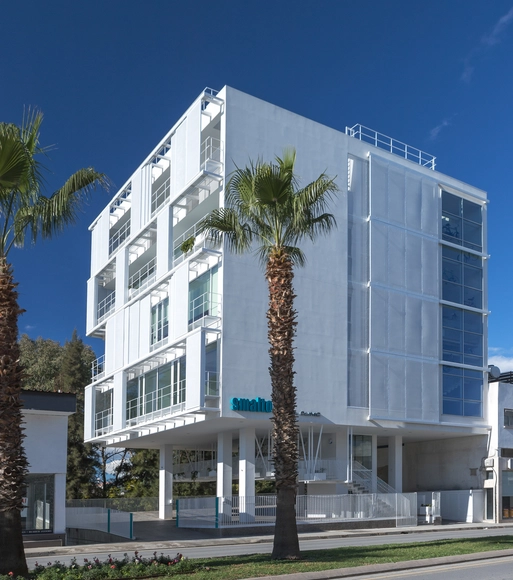 Clínica Dental Smalto / Yiorgos Hadjichristou Architects - Clínica Dental