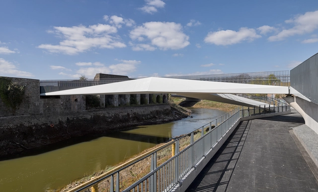 Ponte para pedestres e ciclistas St. Philips / Knight Architects - Passarela