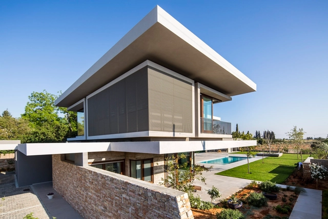Casa TLV / Metropole Architects - Casas