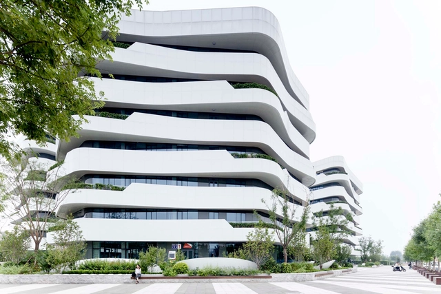 Tianyun Affordable Office / Praxis d‘ Architecture - Office Buildings