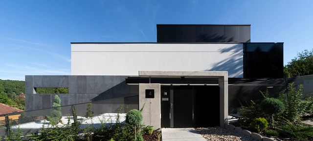 Floating Blocks / Tóth Project Architect Office - Exterior Photography, Houses, Facade, Door