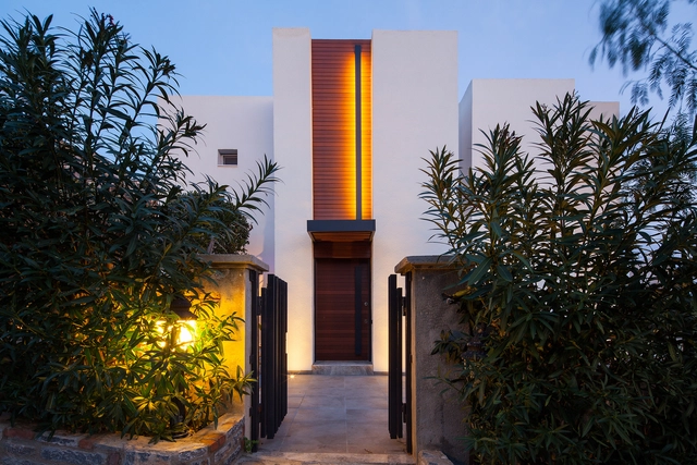 Casa KSR / Yapi Studyo Architects - Casas