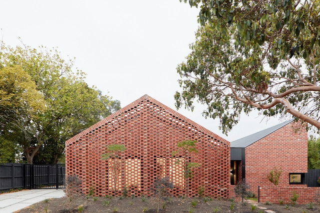 Casa Bardolph Gardens / Breathe Architecture - Casas