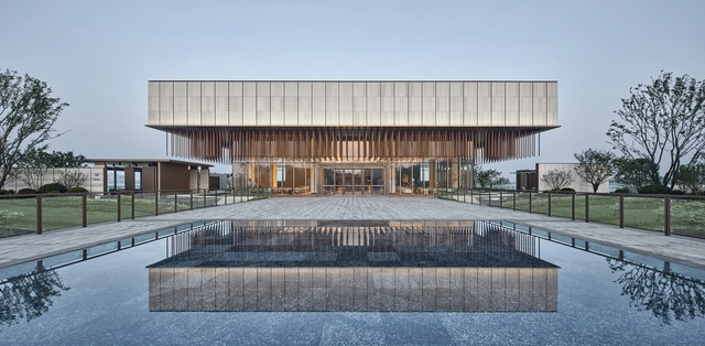 Lianzhong MODO City Sales Center / JHD Architects - Showroom