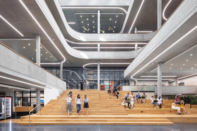 Zalando Headquarters / HENN + Kinzo  - Edifícios Institucionais