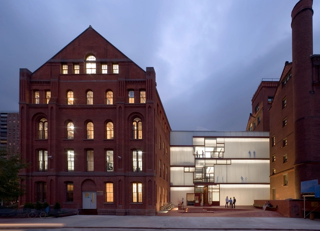 Instituto Pratt, Higgins Hall / Steven Holl Architects - Edificios Para Estudiantes