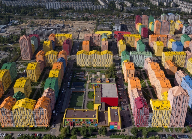 Comfort Town Housing / archimatika - Exterior Photography, Housing, Cityscape