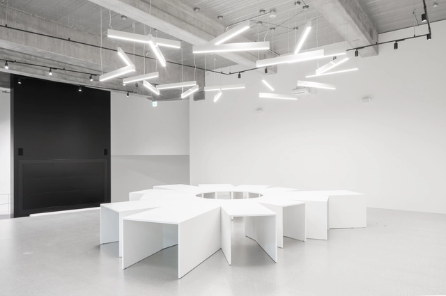 Intelligent Logistics Center PROTO / Bureau 0-1 - Offices