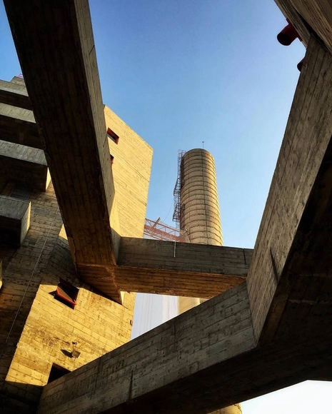 Arquitetura Moderna em São Paulo: Especial Lina Bo Bardi - Julho - Imagem de Destaque