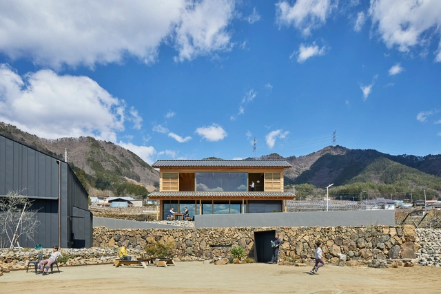 Bodega de vino 98 / S PLUS ONE architecture - Viña