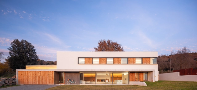 Casa Banco / Arnau estudi d’arquitectura - Casas, Fachada