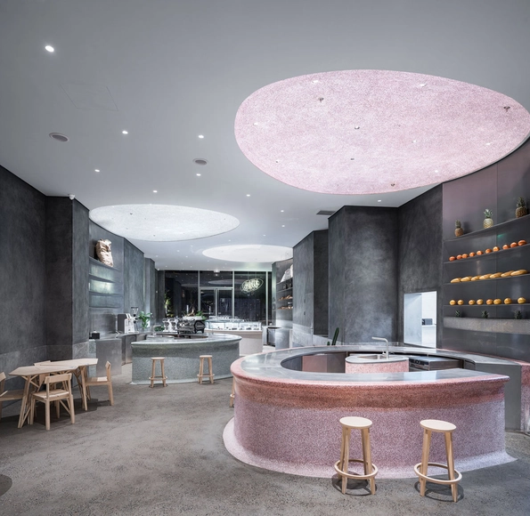 C.F. Cafe / dongqi Design - Interior Design