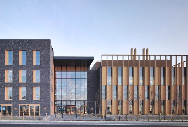 剑桥大学生物医学院 / NBBJ - 大学