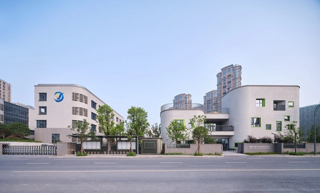 杭州市胜利小学附属幼儿园 / 浙江大学建筑设计研究院 - 中小学校