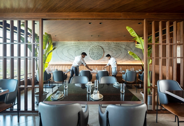 Bar Together at 12th / Renesa Architecture Design Interiors Studio - Bar