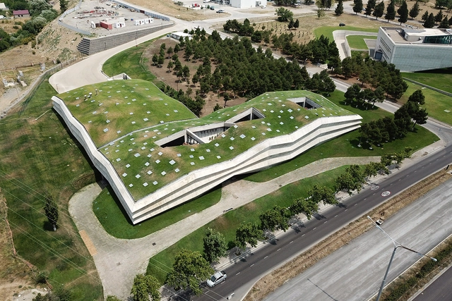 “We Turn Every Project into an Opportunity”: In Conversation with Giorgi Khmaladze  - Arch Daily Interviews