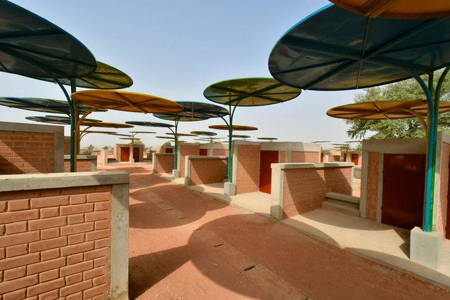 Dandaji Daily Market / atelier masōmī - Market, Facade