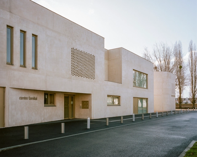 Centro Comunitario Les Cordeliers / Ateliers O-S architectes - Guardería