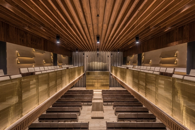 Templo Magen David / Cherem Arquitectos - Templo, Fijación Vigas, Barandas, Arco
