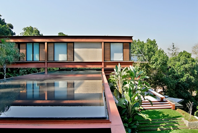 Residência Encosta do Corcovado / Indio da Costa A.U.D.T - Casas