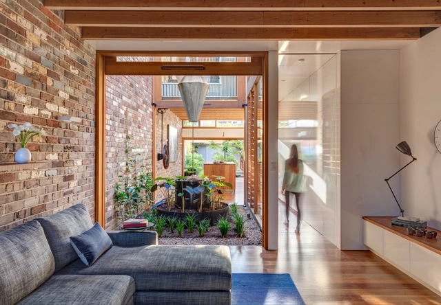 Casa Aquas Perma Solar Firma / CplusC Architectural Workshop - Casas