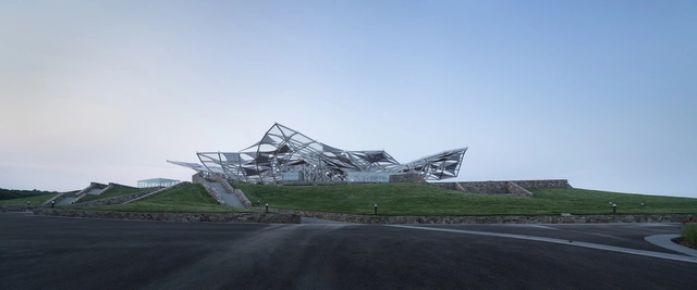 三台山森林公园衲田花海剧场 / 南京大学建筑规划设计研究院 - 演艺建筑