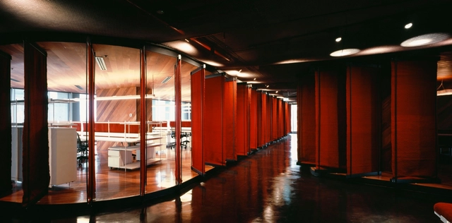 Espacio de oficina / DBAA - Diego Baraona Arquitectos y Asociados - Interiores De Oficina, Sillas, Mesas