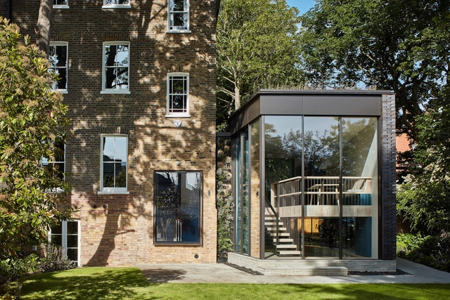 Canonbury 私宅加建,计算机与预制技术结合 / Evonort + Bernhard von Erlach Architekt - 加建项目