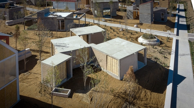 Casa Fio / Zeller & Moye - Casas