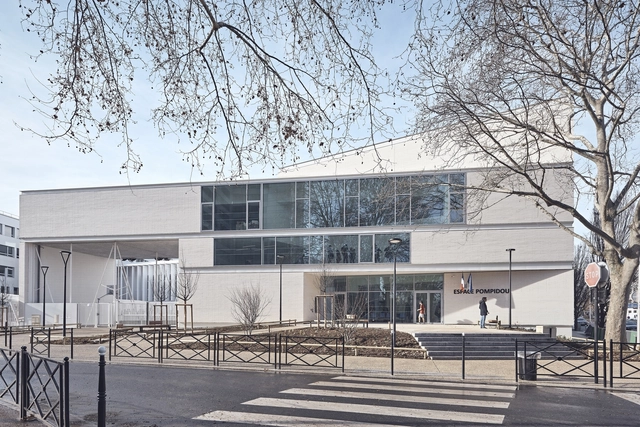 Espace Pompidou Gymnasium / enia architectes - Exterior Photography, Gymnasium, Facade, Fence, Stairs, Door