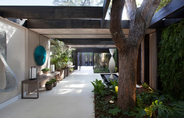 Casa Cosentino / Débora Aguiar - Casas