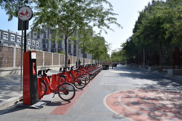 Barcelona: los retos de movilidad en la era de las Supermanzanas - Imagen Principal