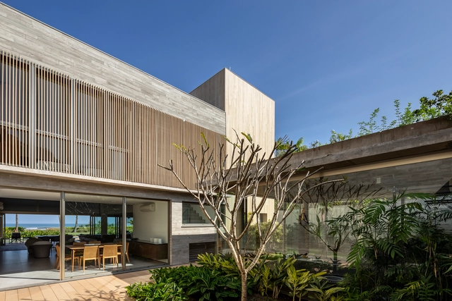 Riviera House / Basiches Arquitetos Associados - Houses Interiors