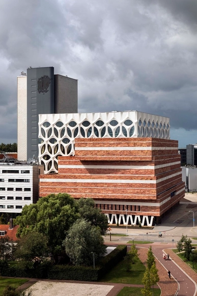 荷兰国家生物多样性中心 / Neutelings Riedijk Architecten - 研究中心