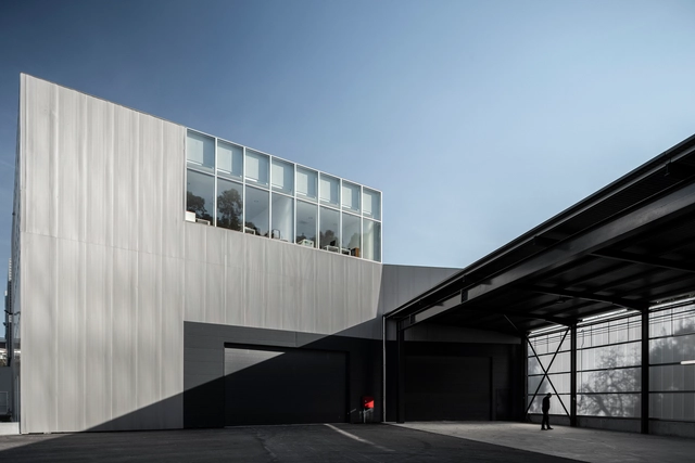 Edifício Sede da PRF  / Impare Arquitectura - Restauração, Fachada