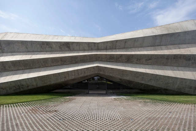 Una planta de producción de café, ganador del Premio ArchDaily & Strelka - Imagen Principal