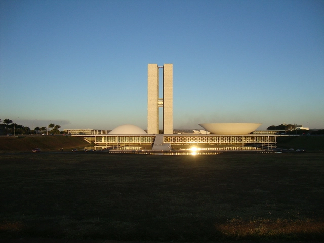 Brasília, leitores e leituras da cidade  - Imagem de Destaque